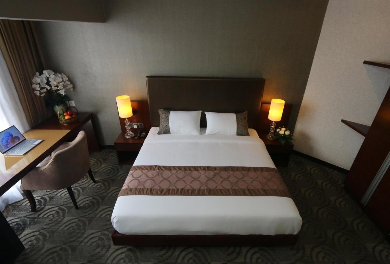 Metrostar Hotel Kuala Lumpur Extérieur photo
